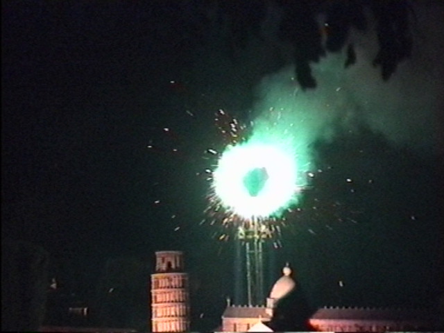 52 - FEU D'ARTIFICE EN HOMMAGE A BREL 3.JPG